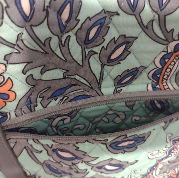 Vera Bradley Trimmed Fan Flowers Bag - Picture 14 of 16